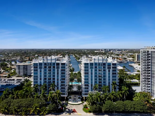 2-bedroom condo for sale in Fort Lauderdale - 2831 N Ocean Blvd 207N - MondialRealty