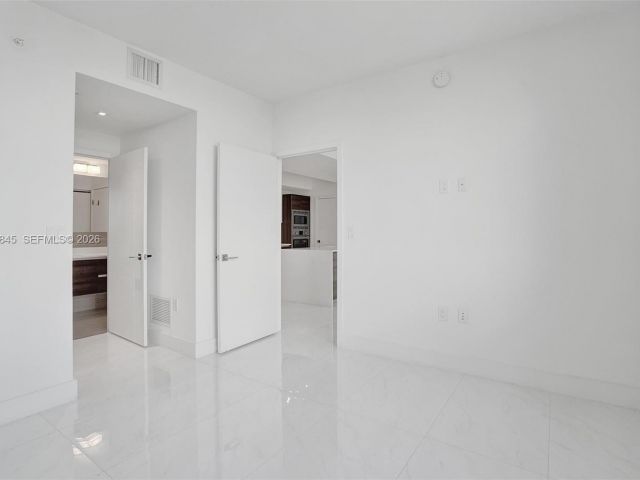 Apartment for rent  Unit #531 - photo 7476078