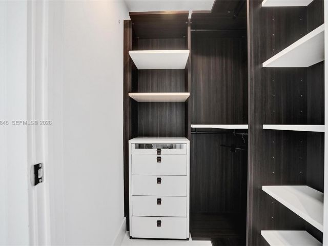 Apartment for rent  Unit #531 - photo 7476079