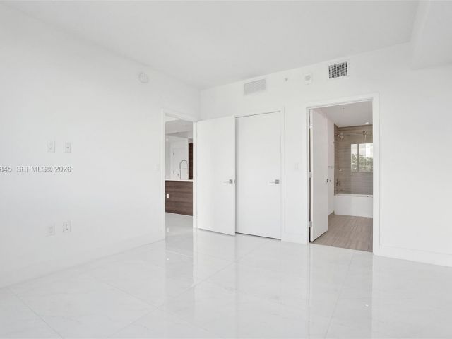 Apartment for rent  Unit #531 - photo 7476082