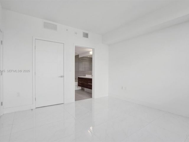Apartment for rent  Unit #531 - photo 7476083