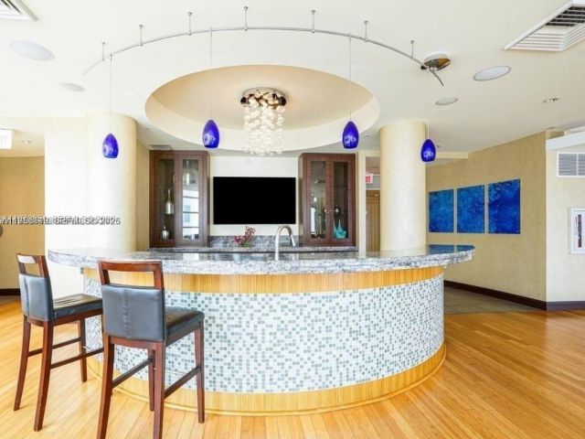 Apartment for rent  Unit #440 - photo 7488927