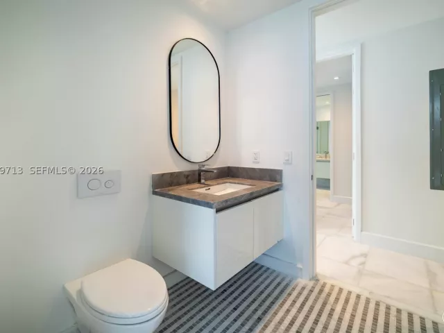 2-bedroom condo for sale in Miami - 700 NE 26TH TER 3006 - MondialRealty
