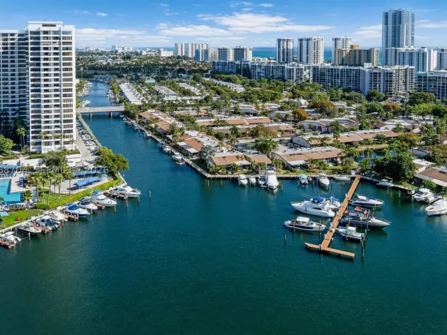 2-bedroom condo for sale in Hallandale Beach - 300 Three Islands Blvd PH4A - MondialRealty