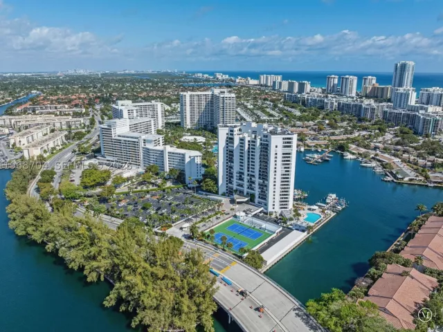 2-bedroom condo for sale in Hallandale Beach - 300 Three Islands Blvd PH4A - MondialRealty