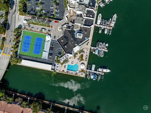 2-bedroom condo for sale in Hallandale Beach - 300 Three Islands Blvd PH4A - MondialRealty
