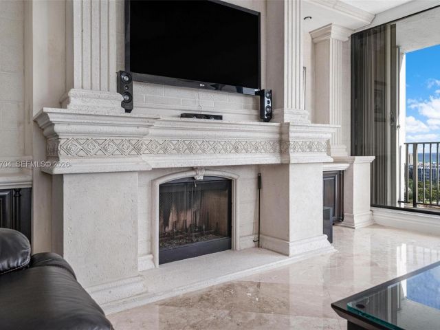 Apartment for sale  Unit #PH4A - photo 7519348