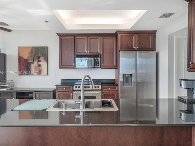 Apartment for sale  Unit #PH4A - photo 7519353