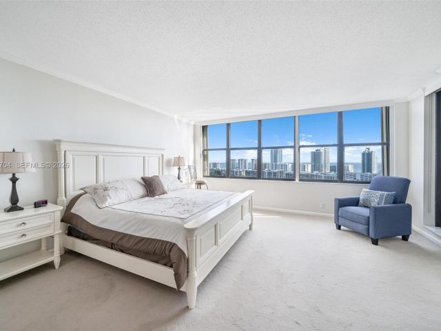 Apartment for sale  Unit #PH4A - photo 7519354