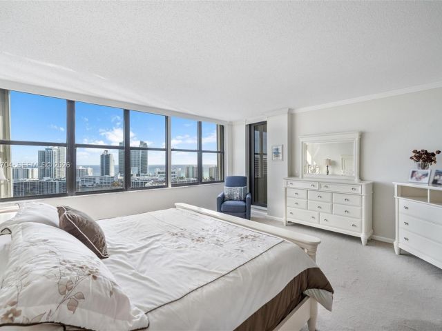 Apartment for sale  Unit #PH4A - photo 7519355