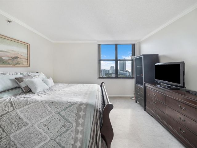 Apartment for sale  Unit #PH4A - photo 7519361