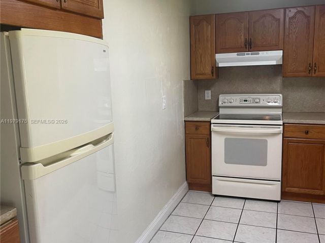 3-bedroom home for rent in Miami Gardens - 3241 NW 154th Ter - MondialRealty