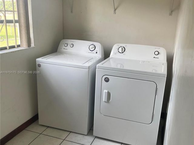 3-bedroom home for rent in Miami Gardens - 3241 NW 154th Ter - MondialRealty