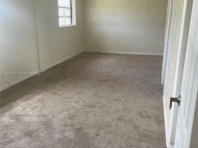 3-bedroom home for rent in Miami Gardens - 3241 NW 154th Ter - MondialRealty