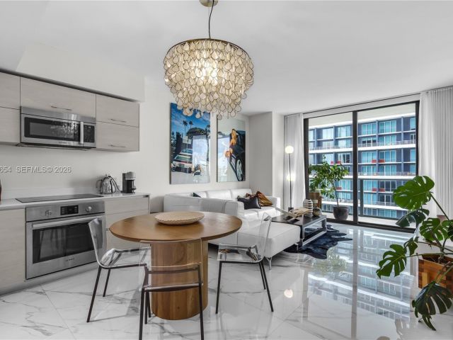 Apartment for rent  Unit #2508 - photo 7451803