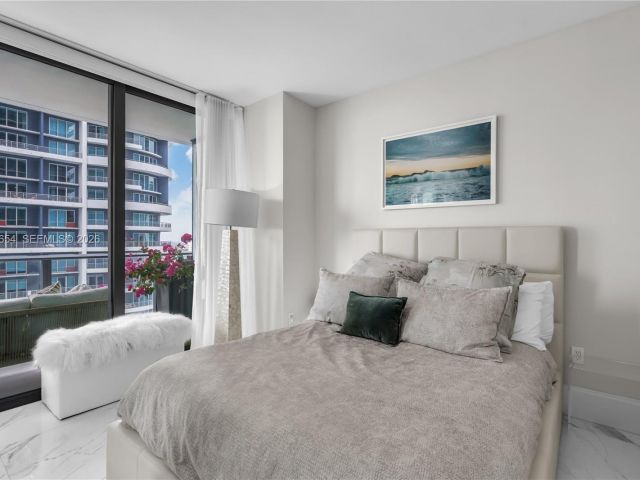 Apartment for rent  Unit #2508 - photo 7451817