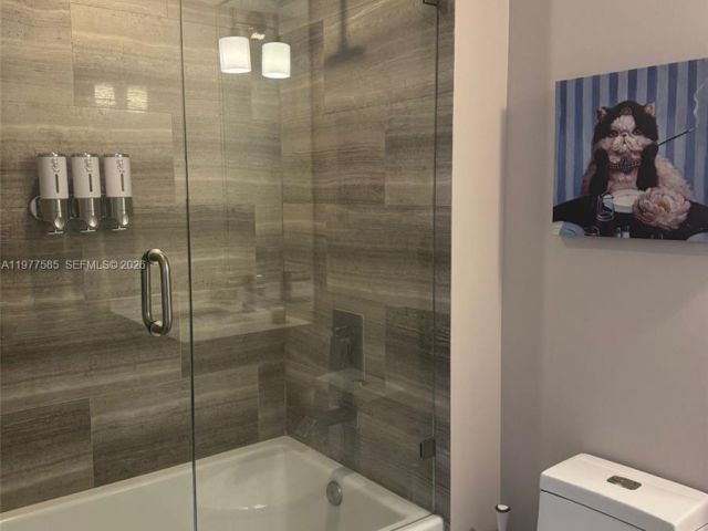 Apartment for rent  Unit #2512 - photo 7509800