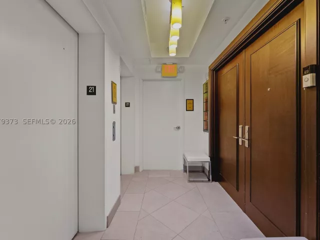 3-bedroom condo for sale in Sunny Isles Beach - 16275 Collins Ave 2101 - MondialRealty