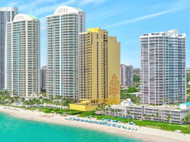 3-bedroom condo for sale in Sunny Isles Beach - 16275 Collins Ave 2101 - MondialRealty