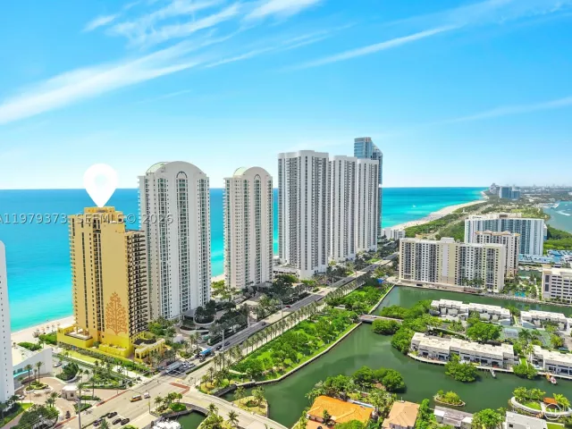 3-bedroom condo for sale in Sunny Isles Beach - 16275 Collins Ave 2101 - MondialRealty