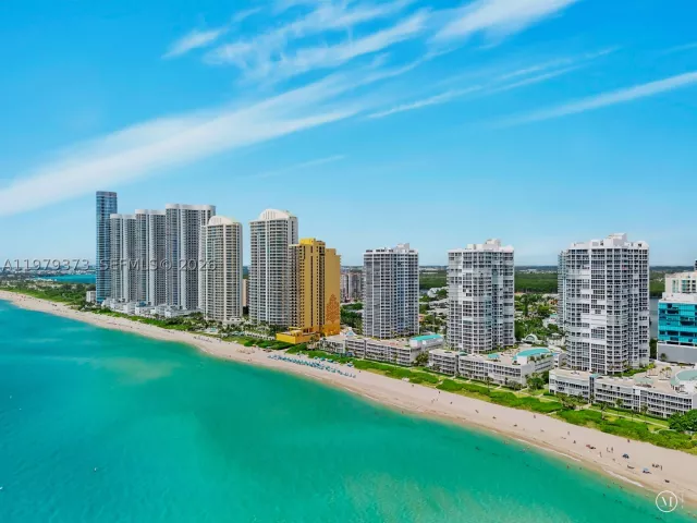 3-bedroom condo for sale in Sunny Isles Beach - 16275 Collins Ave 2101 - MondialRealty
