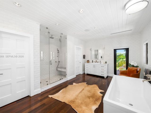 Home for sale at 1201 NE 83rd St - photo 7532775