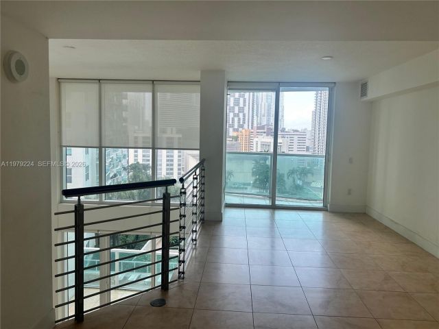 Apartment for sale  Unit #907 - photo 7490924