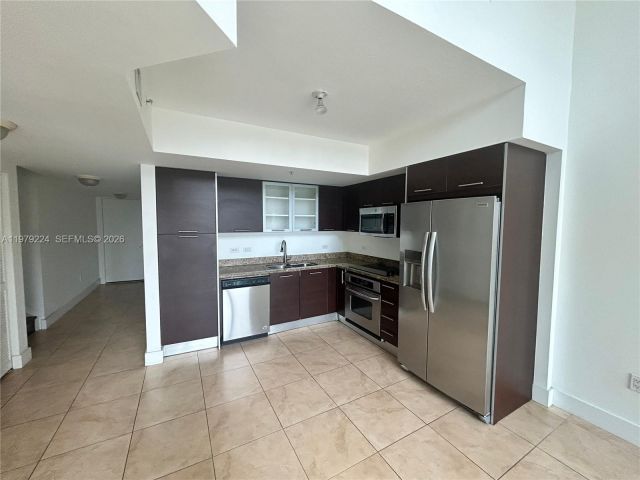 Apartment for sale  Unit #907 - photo 7490927