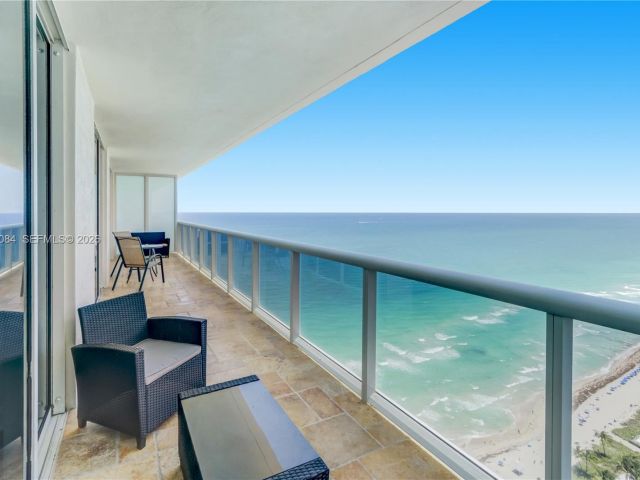 Apartment for rent  Unit #3804 - photo 7499515