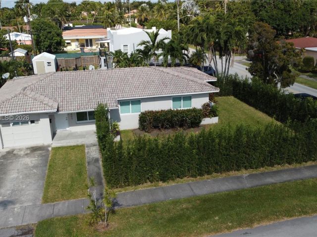 Home for rent at 1403 Adams St 1403 - photo 7473469