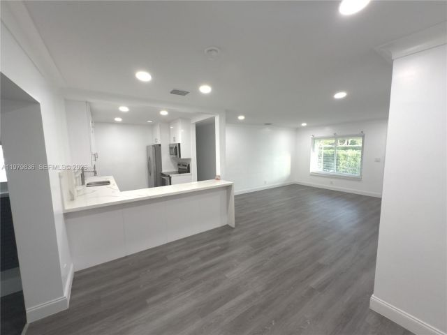 Home for rent at 1403 Adams St 1403 - photo 7473483