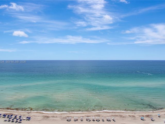 Apartment for rent  Unit #2006 - photo 7513838