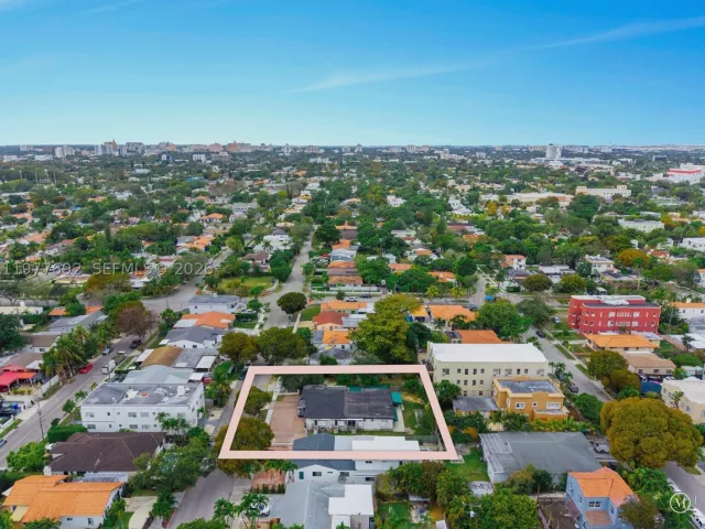 10-bedroom home for sale in Miami - 1761 SW 14 Street - MondialRealty
