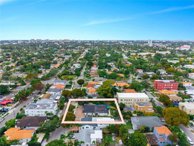 Home for sale at 1761 SW 14 Street - photo 7464722