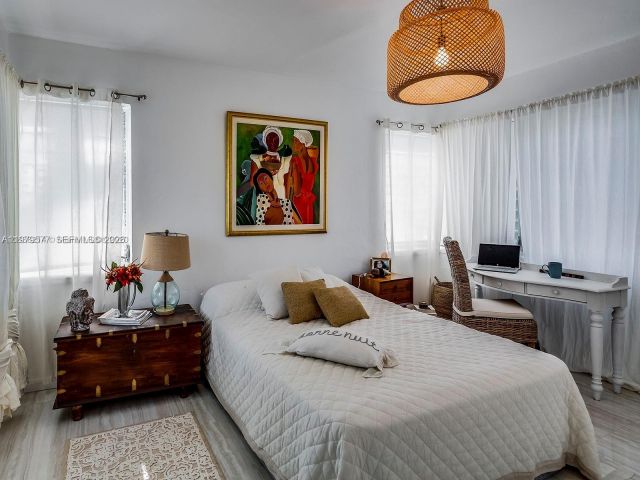 Home for rent at 6910 Rue Notre Dame 0 - photo 7468718