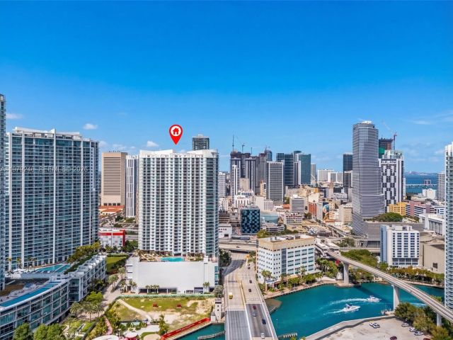 Apartment for rent  Unit #2006 - photo 7489516