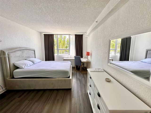 Apartment for rent  Unit #234S - photo 7522366