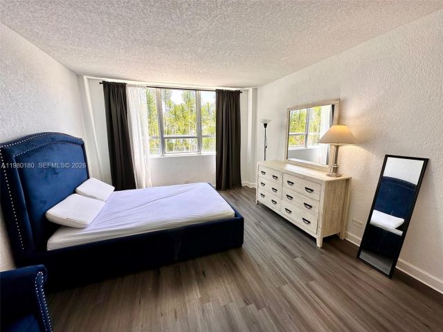 Apartment for rent  Unit #234S - photo 7522372