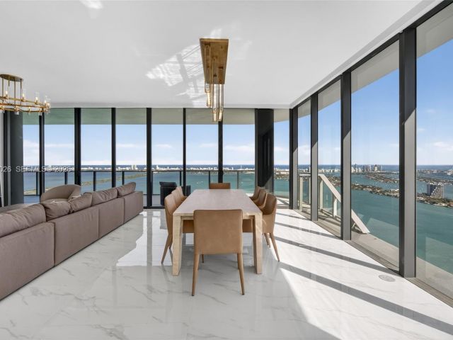 Apartment for rent  Unit #PH-5904 - photo 7514446