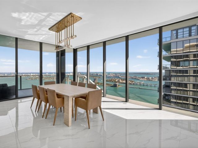 Apartment for rent  Unit #PH-5904 - photo 7514447