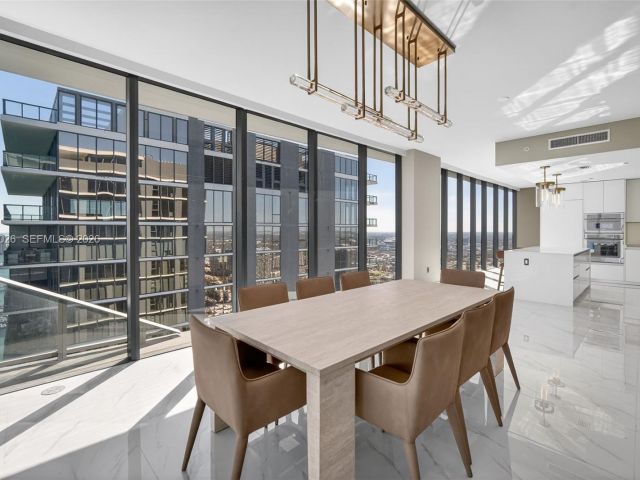 Apartment for rent  Unit #PH-5904 - photo 7514448