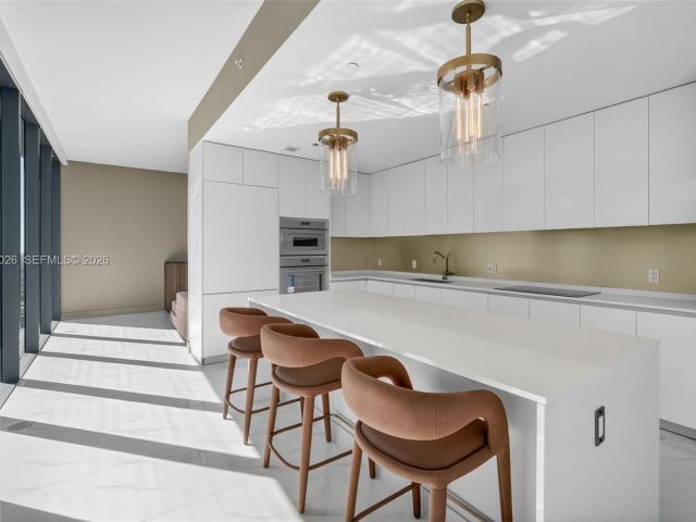 Apartment for rent  Unit #PH-5904 - photo 7514450