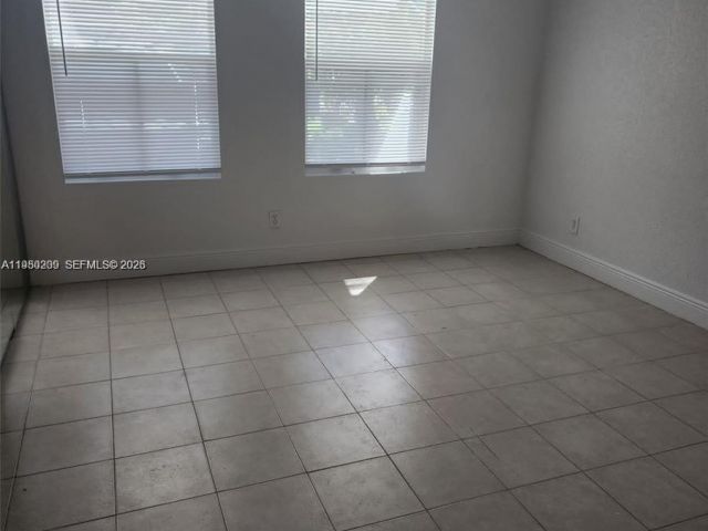 Home for rent at 1561 NE 29th St - photo 7478431