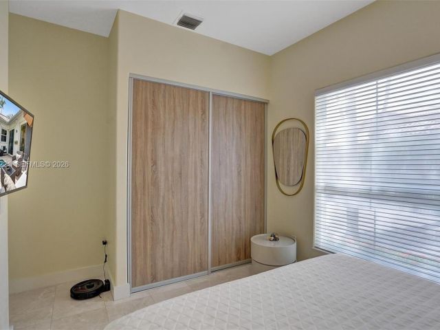 Home for rent at 1529 Shoreline Way 1529 - photo 7473442