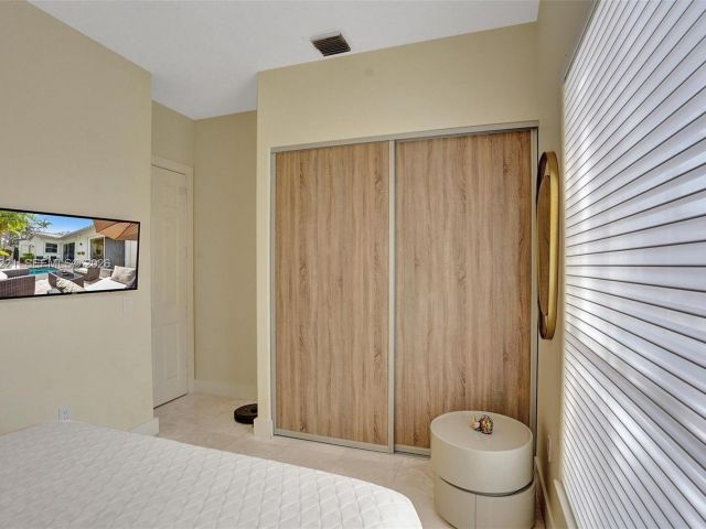 Home for rent at 1529 Shoreline Way 1529 - photo 7473443