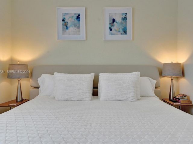 Home for rent at 1529 Shoreline Way 1529 - photo 7473445