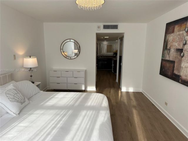 Apartment for rent  Unit #1136 - photo 7528529