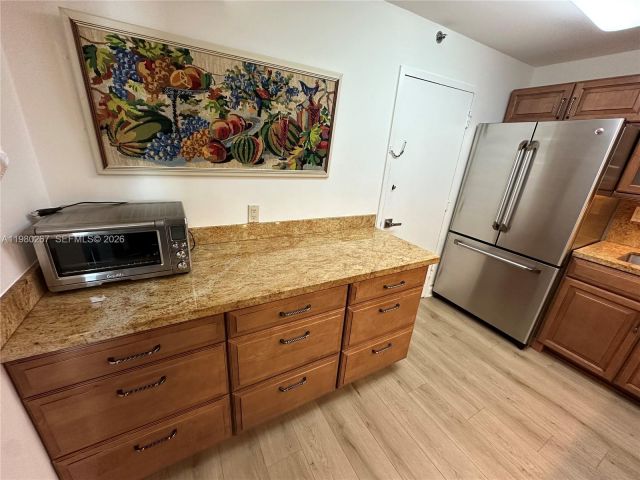 Apartment for rent  Unit #1136 - photo 7528538