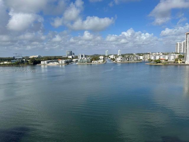 Apartment for sale  Unit #1904 - photo 7512545