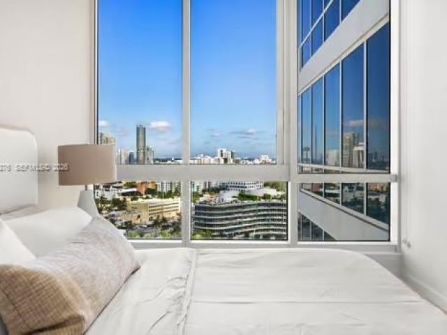 Apartment for rent  Unit #1701 - photo 7533575